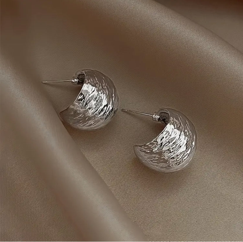 Chunky Ear Studs