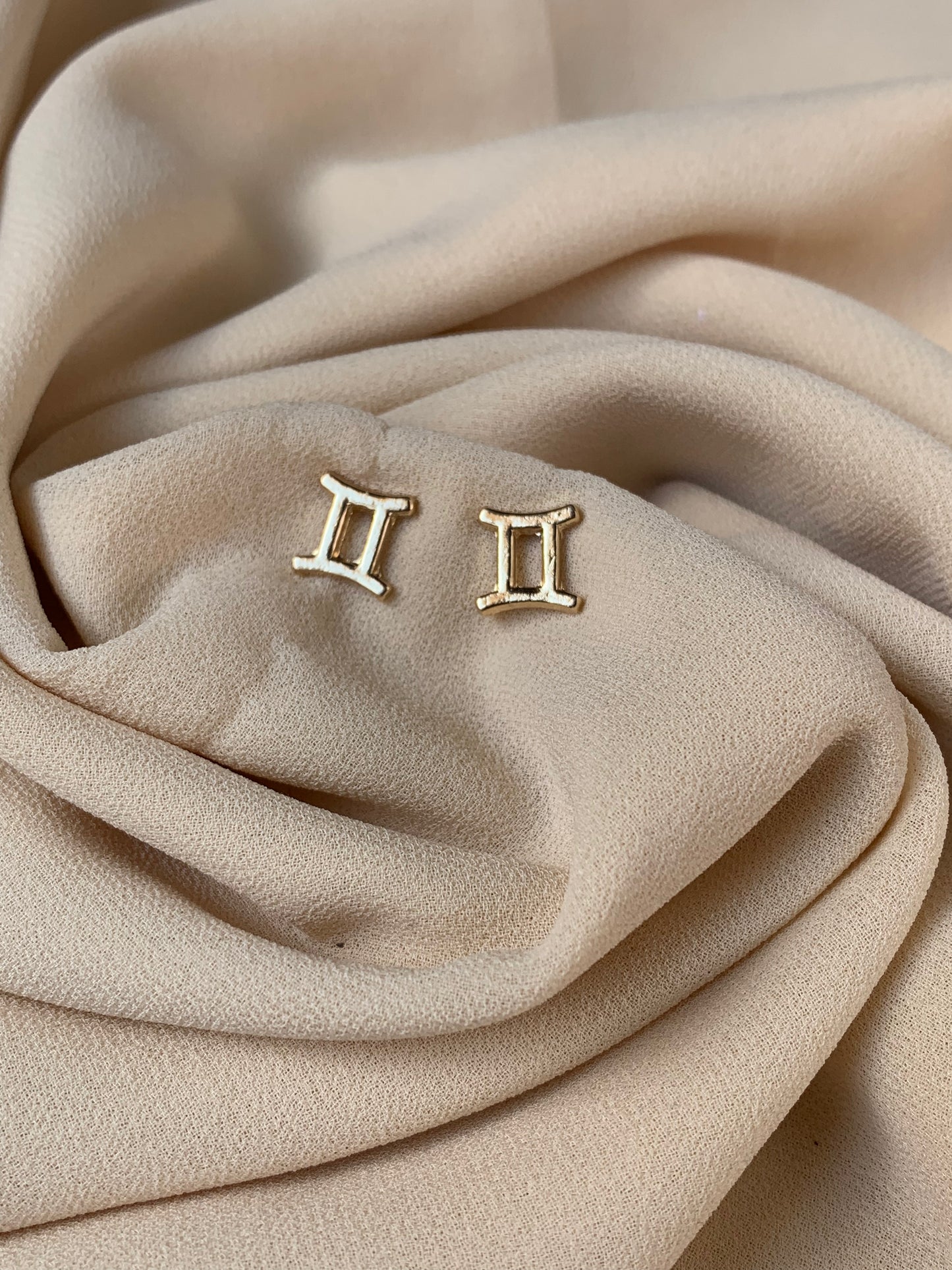 Zodiac Studs "Gemini"
