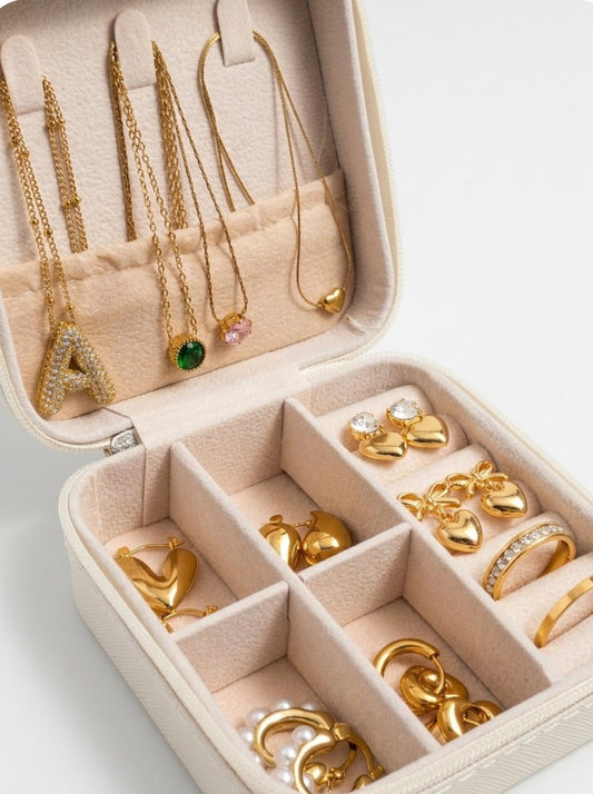 The Nook | Compact Jewelry Case
